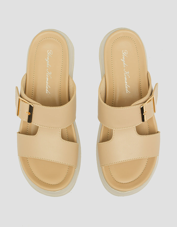 Yongki Komaladi Buckle Strap Sandal Wanita