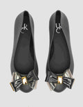 Yongki Komaladi Flower Brooch Women's Flat Shoes