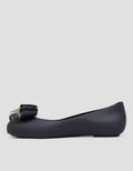 Yongki Komaladi Flower Brooch Women's Flat Shoes