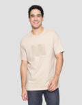 Cole Graphic Gradation Lines Print Kaos Lengan Pendek Pria