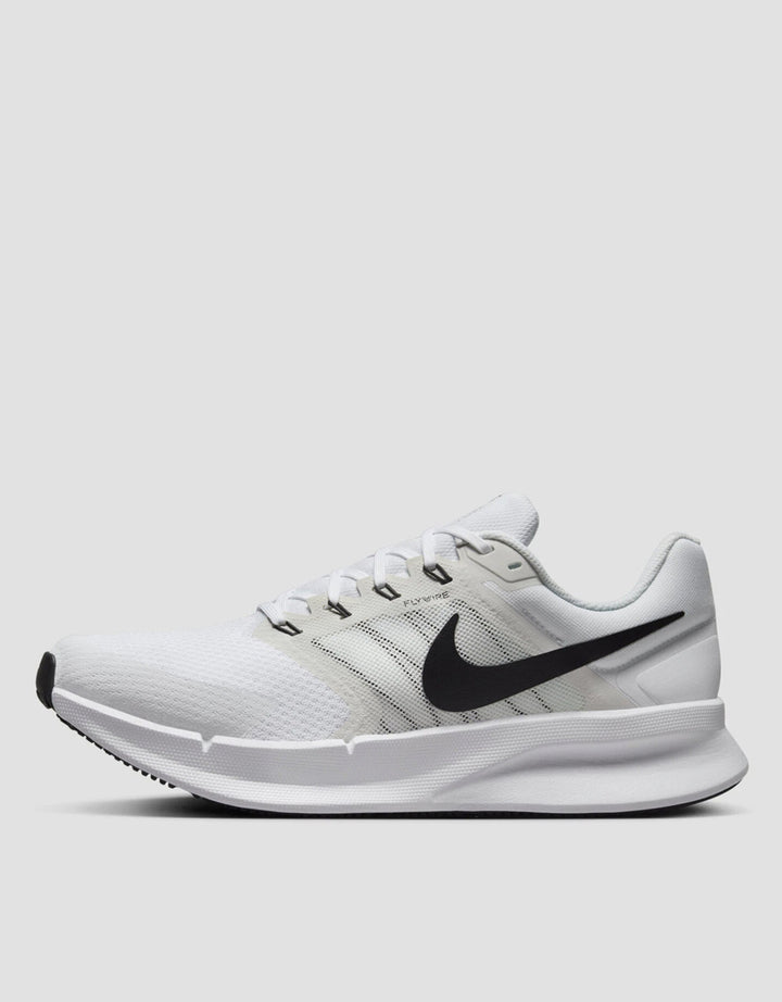 Nike Run Swift 3 DR2695-102 Sepatu Running Pria
