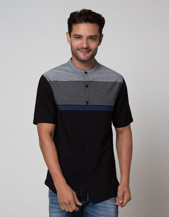 Cardinal Jeans Kemeja Koko Lengan Pendek Print Chest Stripes