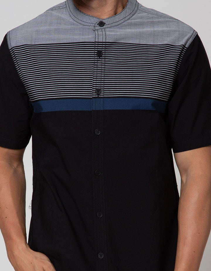 Cardinal Jeans Kemeja Koko Lengan Pendek Print Chest Stripes