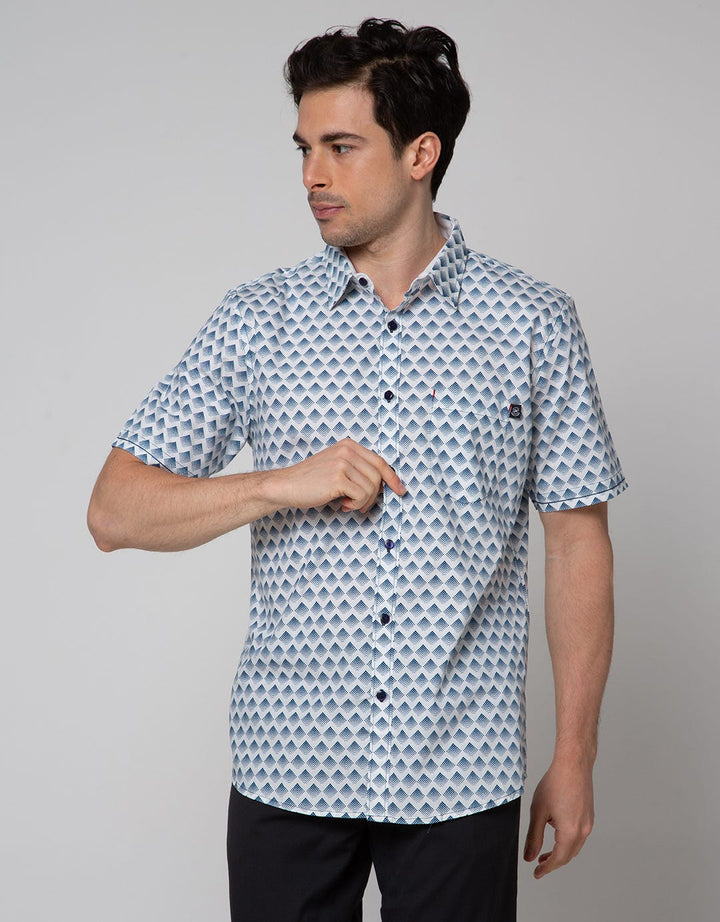 Johnwin Kemeja Print Casual