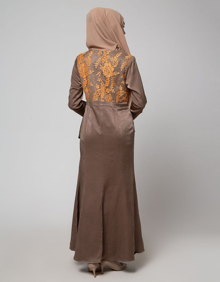 Cardinal Femme Brukat Detail Gamis Wanita