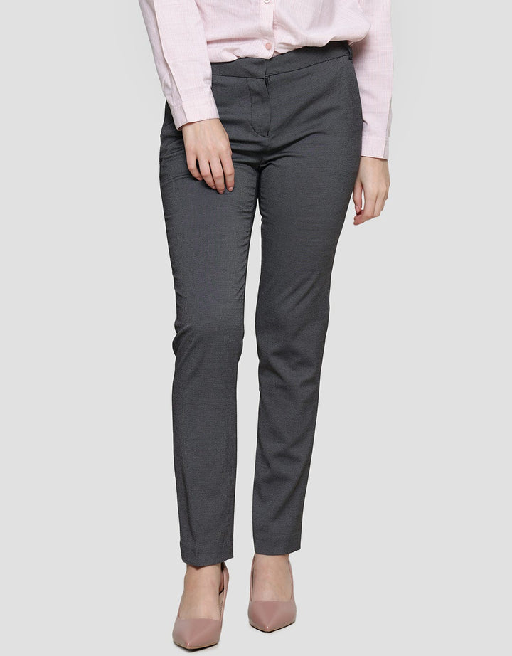 Cardinal Femme Celana Panjang Slimfit Wanita