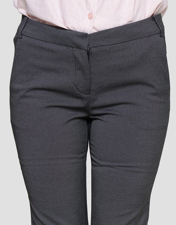 Cardinal Femme Celana Panjang Slimfit Wanita