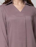 Cardinal Femme Slide Front Blouse Wanita