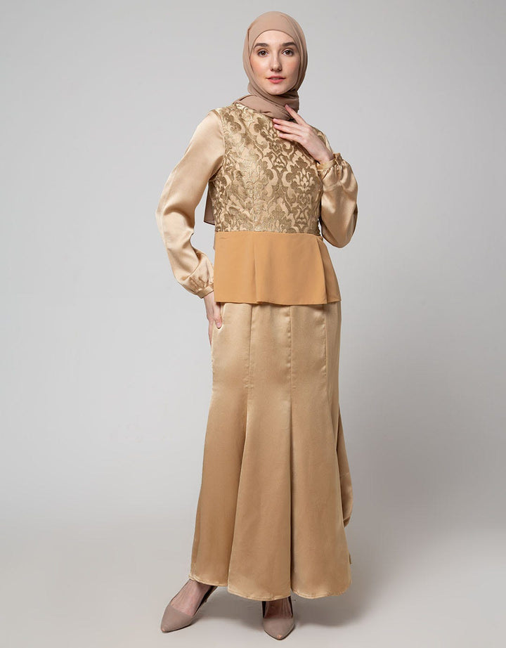 Cardinal Femme Brukat Flare Women's Dress