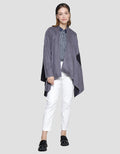 Cardinal Femme Asymmetric Jaket Lengan Panjang Wanita