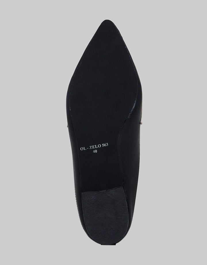 Yongki Komaladi Mules Zelo Sandal Wanita