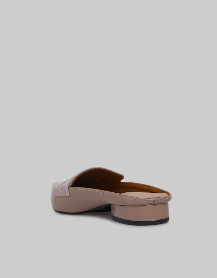 Yongki Komaladi Mules Flatshoes Zelo563