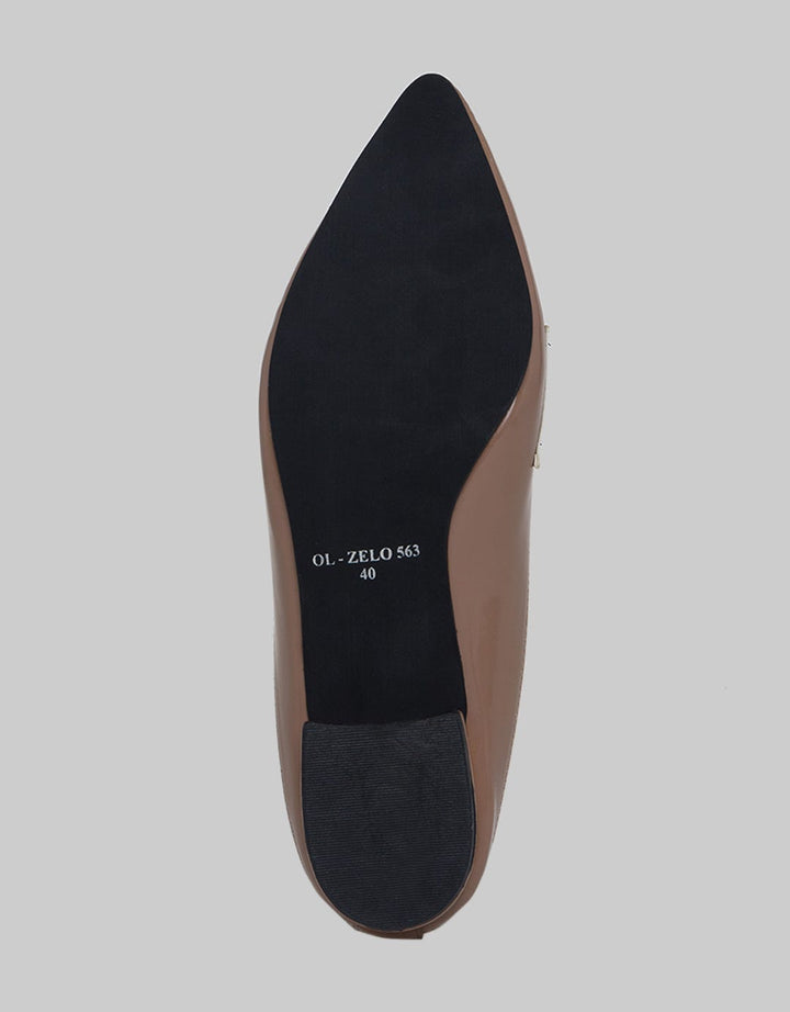 Yongki Komaladi Mules Flatshoes Slip On