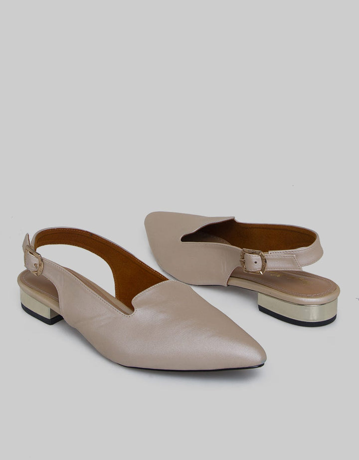 Yongki Komaladi Zelo Pointed Women's Shoes