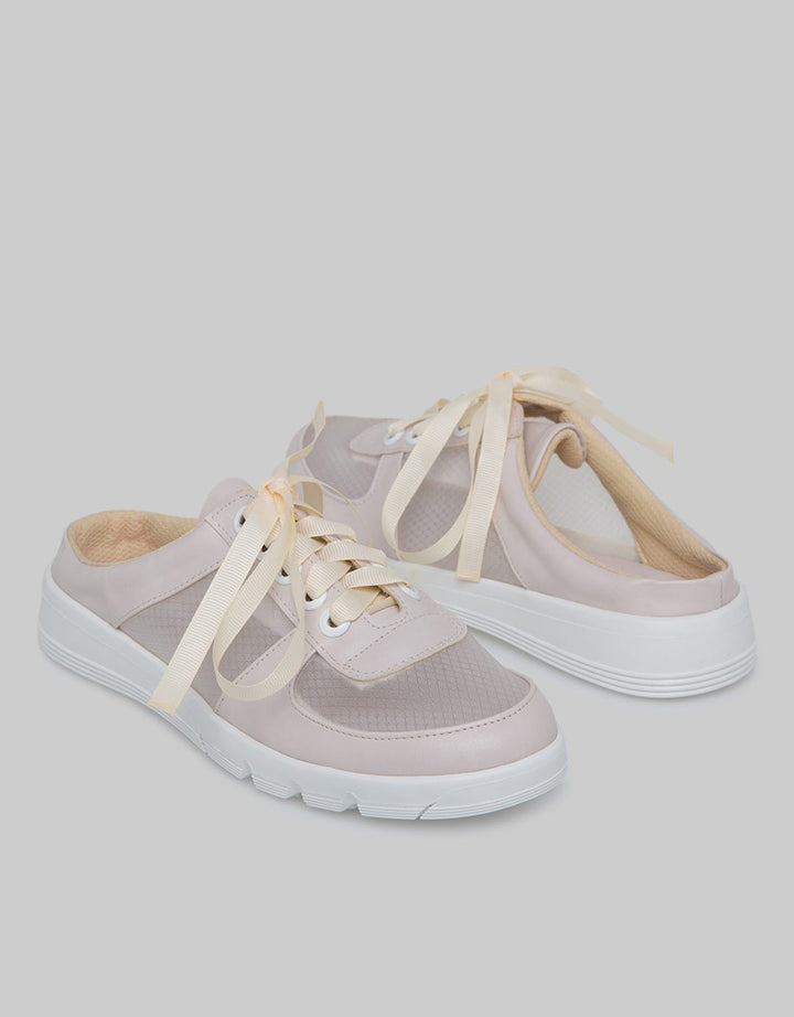 Yongki Komaladi Casual Sneakers