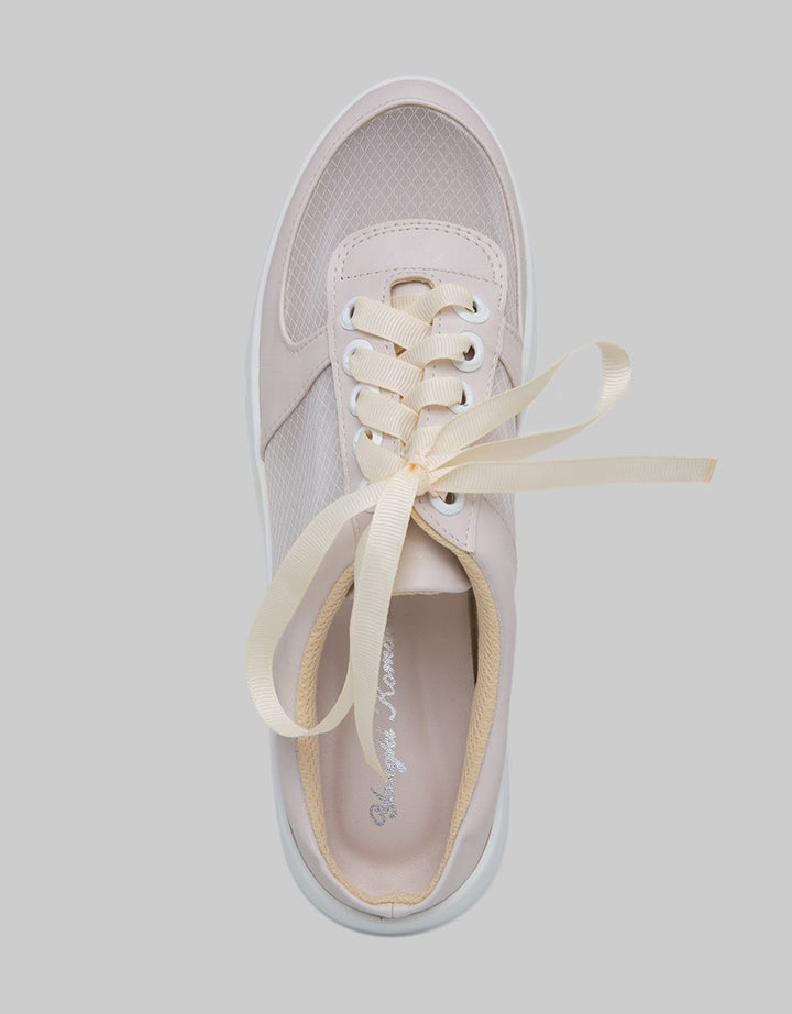 Yongki Komaladi Casual Sneakers