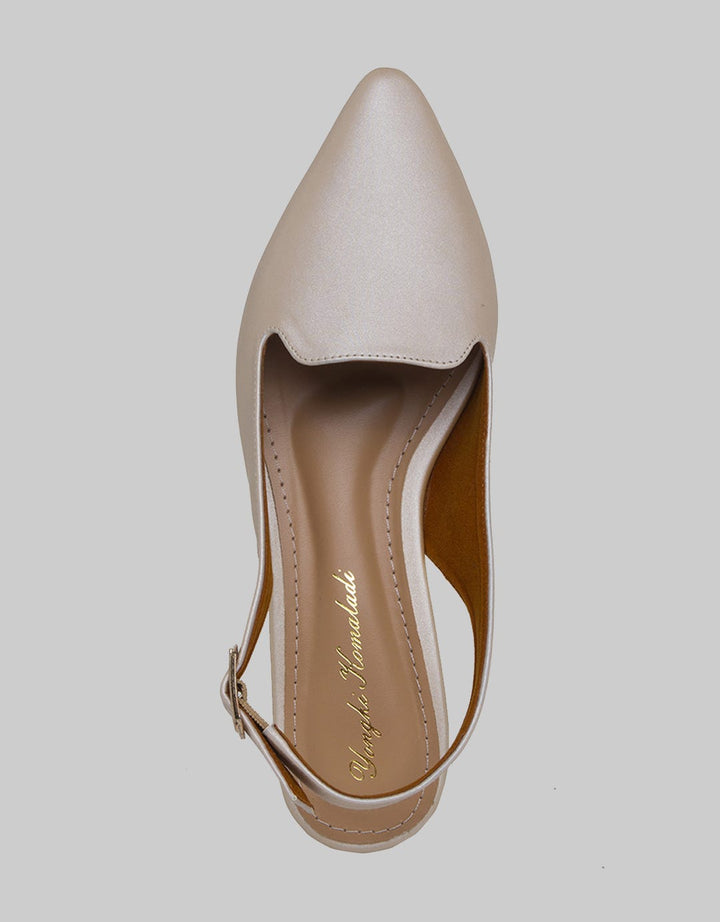Yongki Komaladi Zelo Pointed Sepatu Wanita