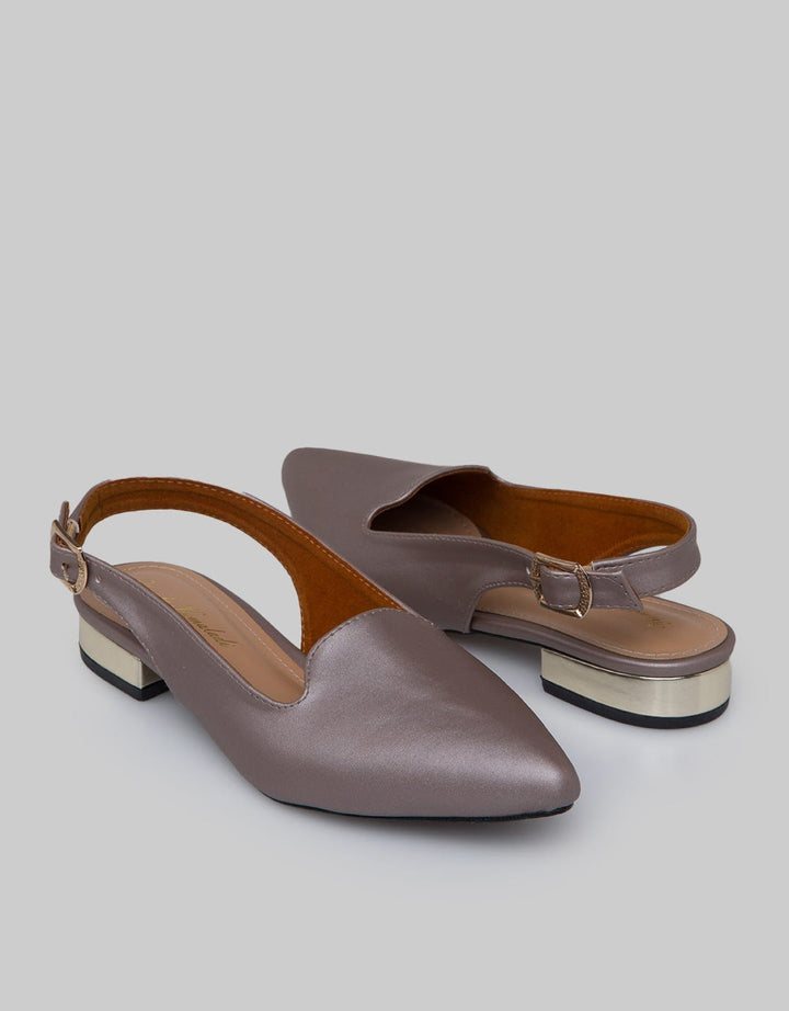 Yongki Komaladi Mules Zelo Pointy