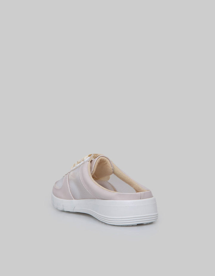 Yongki Komaladi Casual Shoes
