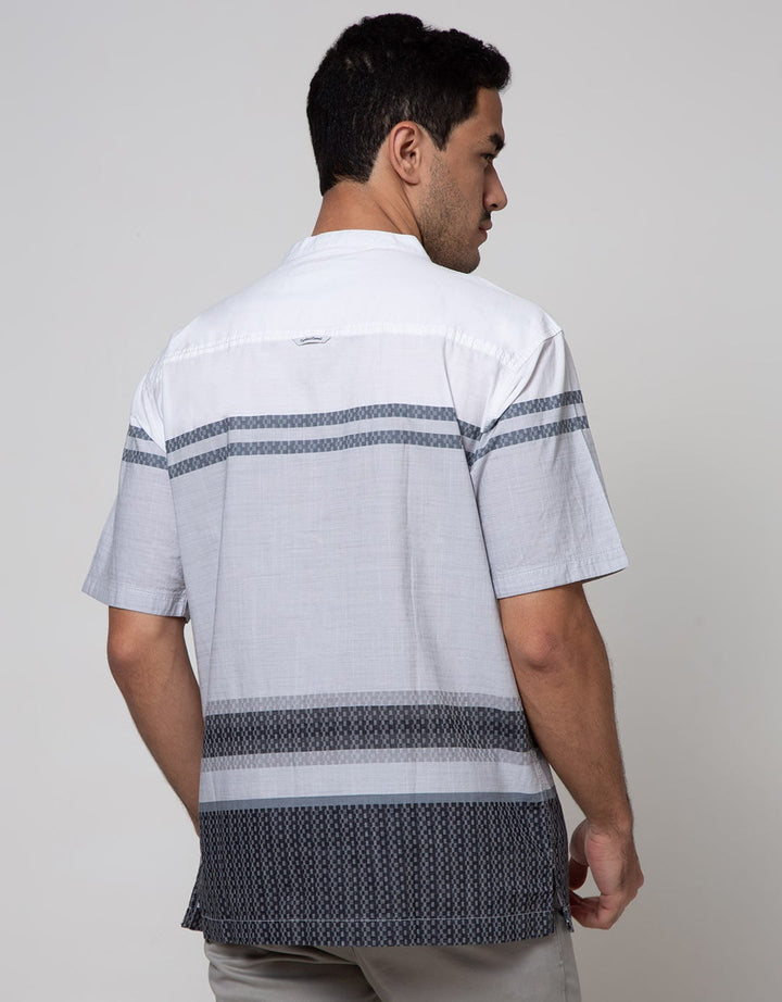 Cardinal Casual Short Sleeve Shirt Big Line On Bottom