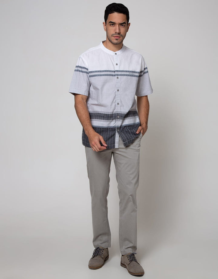 Cardinal Casual Short Sleeve Shirt Big Line On Bottom