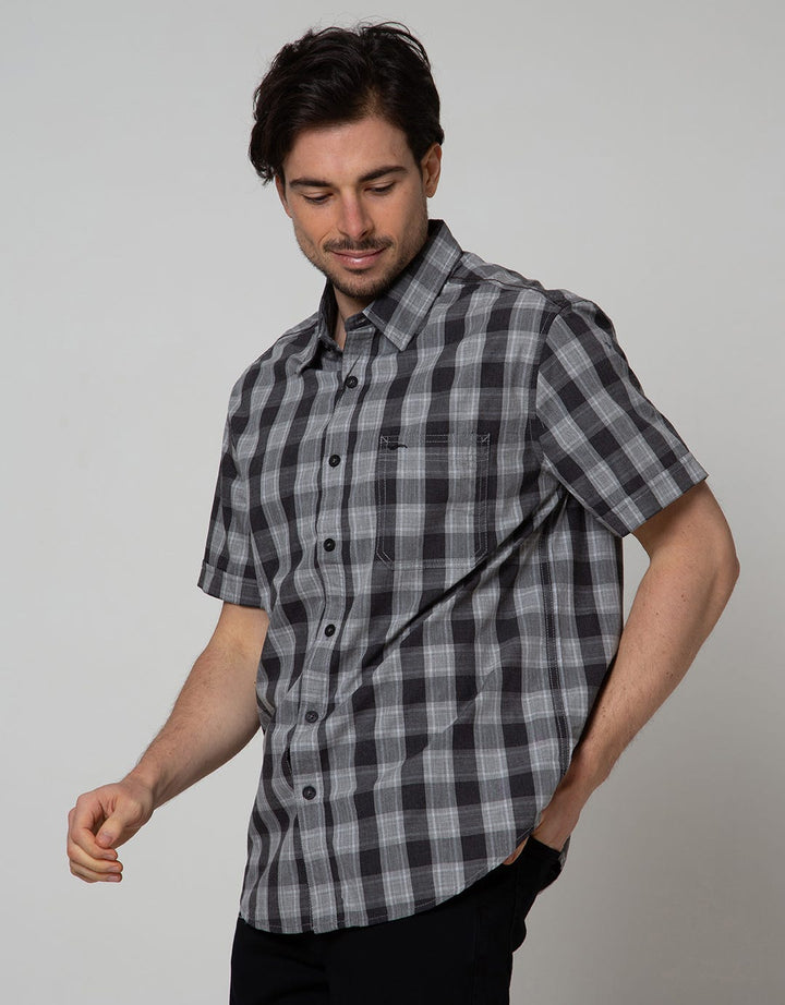 Cardinal Jeans Plaid Men's Shirt