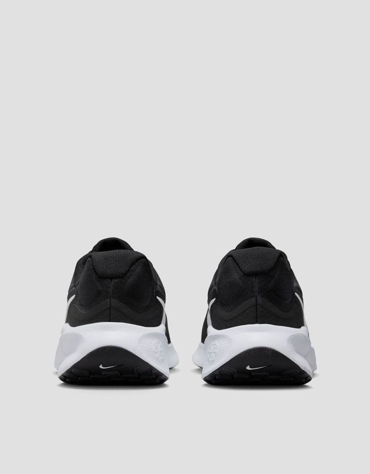 Nike Revolution 7 FB2207-001 Sepatu Pria