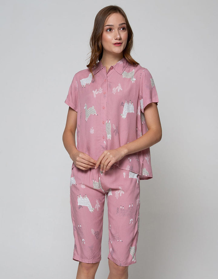 Nevada Short Sleeve Pyjama Capri Illama Jump