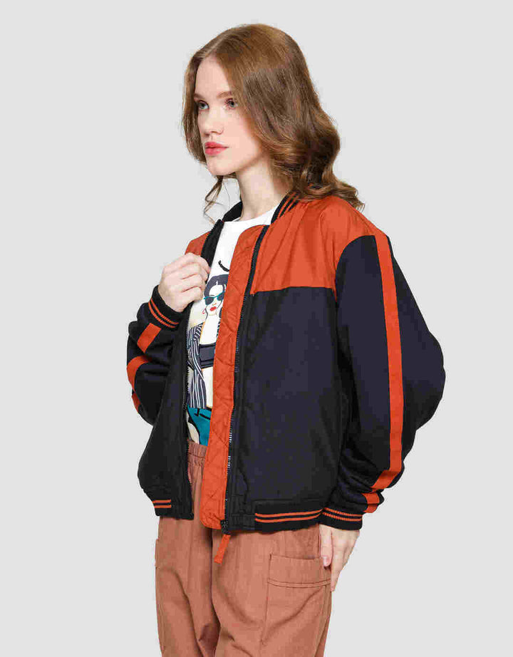 Cardinal Girl Fashion Jaket Wanita