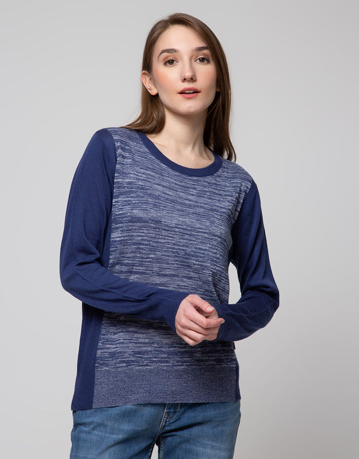 Cardinal Girl Classic Sweater Wanita