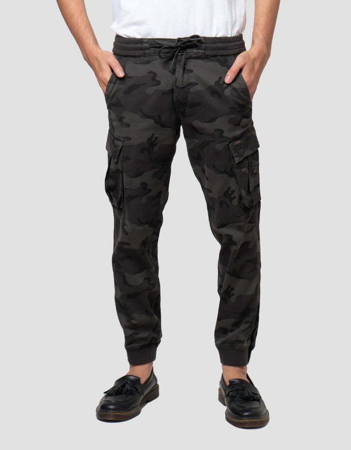Cardinal Casual Celana Jogger Pria