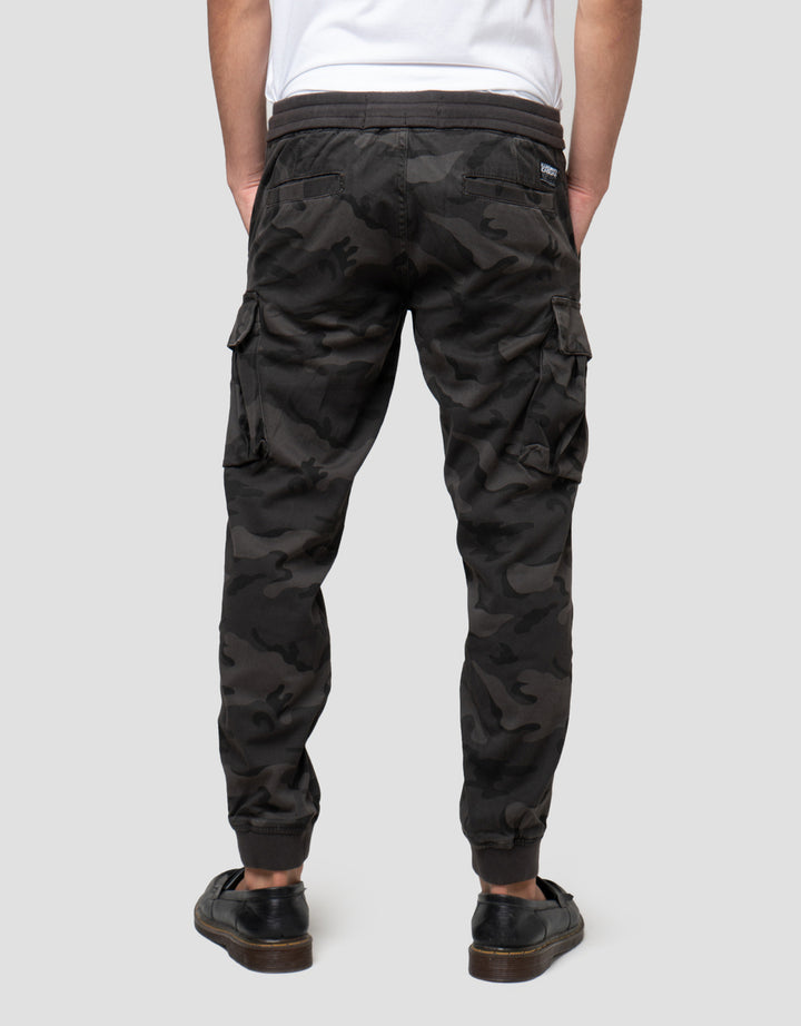 Cardinal Casual Celana Jogger Pria
