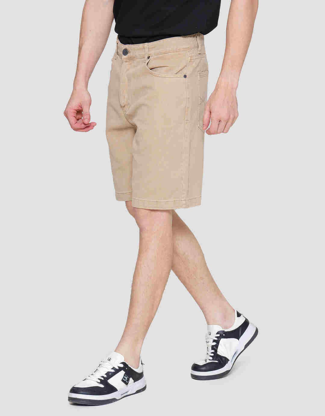 Nevada Baggy Color Celana Denim Pendek Pria