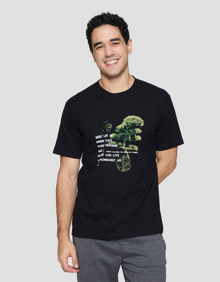 T Zone Print Geographic Mark 2 Nature Kaos Lengan Pendek Pria