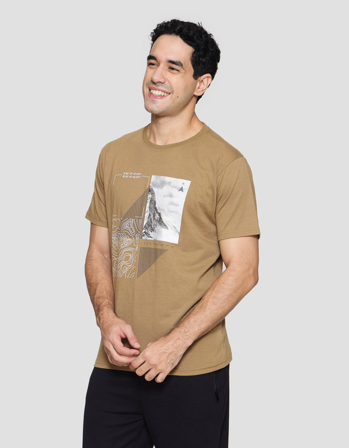 T Zone Photoprint Theme Holiday Outing Print Kaos Lengan Pendek Pria