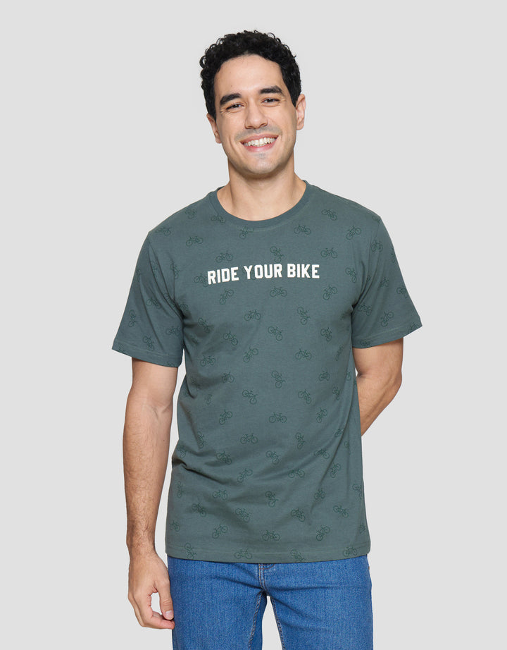 T Zone Print Theme Bicycle Ride Print Kaos Lengan Pendek Pria