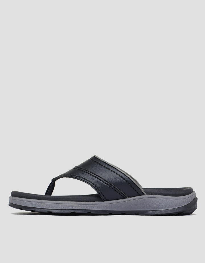 Yongki Komaladi Ivm4025 Y-Strap Sandal Pria