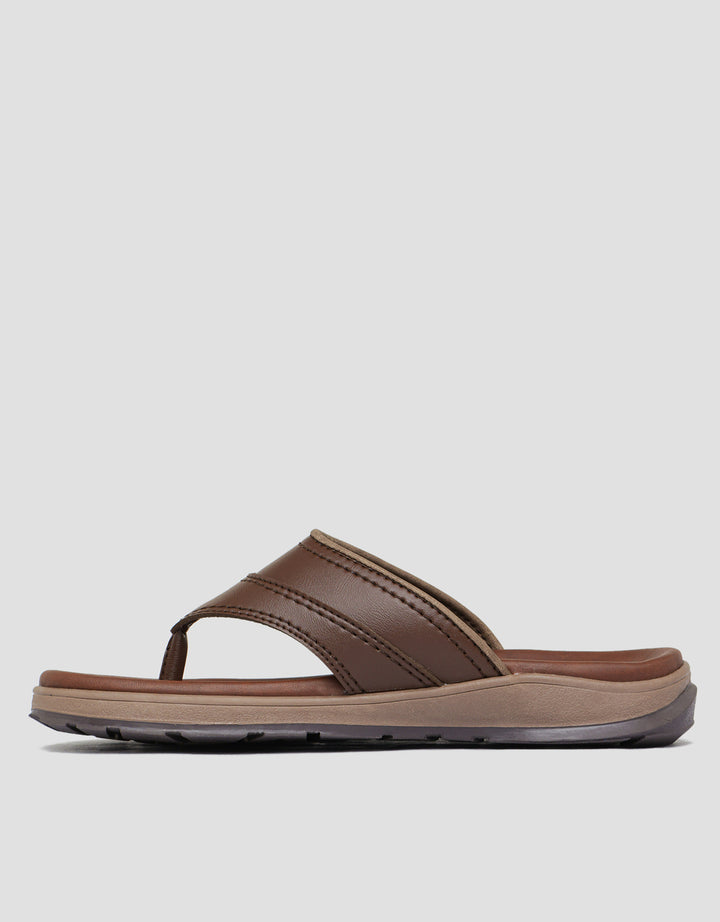 Yongki Komaladi Ivm4025 Y-Strap Sandal Pria