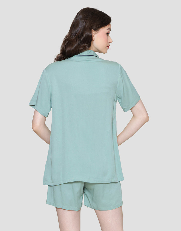 Nevada Setelan Piyama Solid Wanita