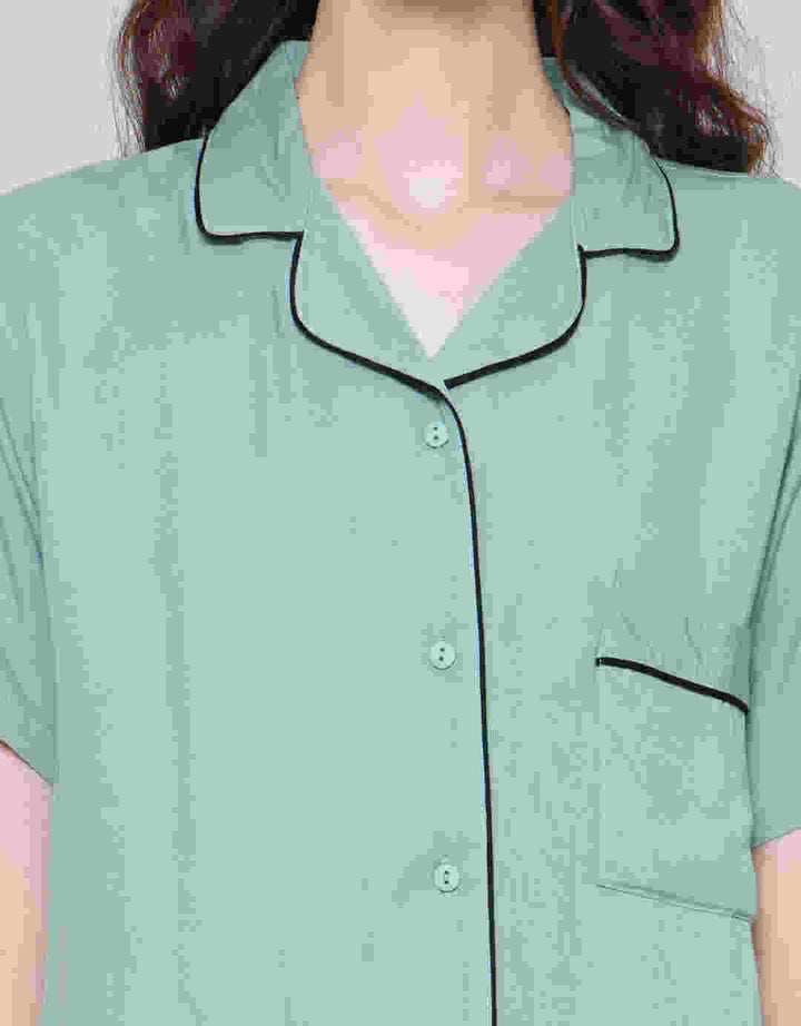 Nevada Setelan Piyama Solid Wanita