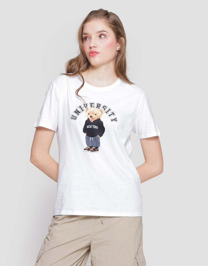 Nevada Bear University Card Kaos Lengan Pendek Wanita