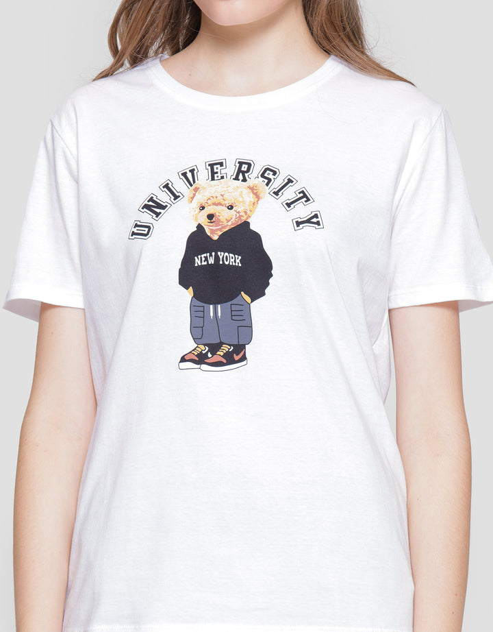 Nevada Bear University Card Kaos Lengan Pendek Wanita