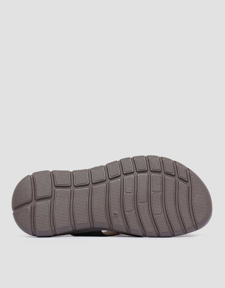 Yongki Komaladi Multi Strap Sandal Pria