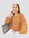 Graphis Atasan Garis Ganda Wanita