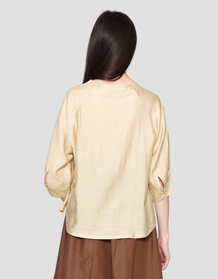 St. Yves Soft Cotton Front Button Blouse Wanita