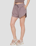 Suko Celana Pendek Sport Logo Wanita