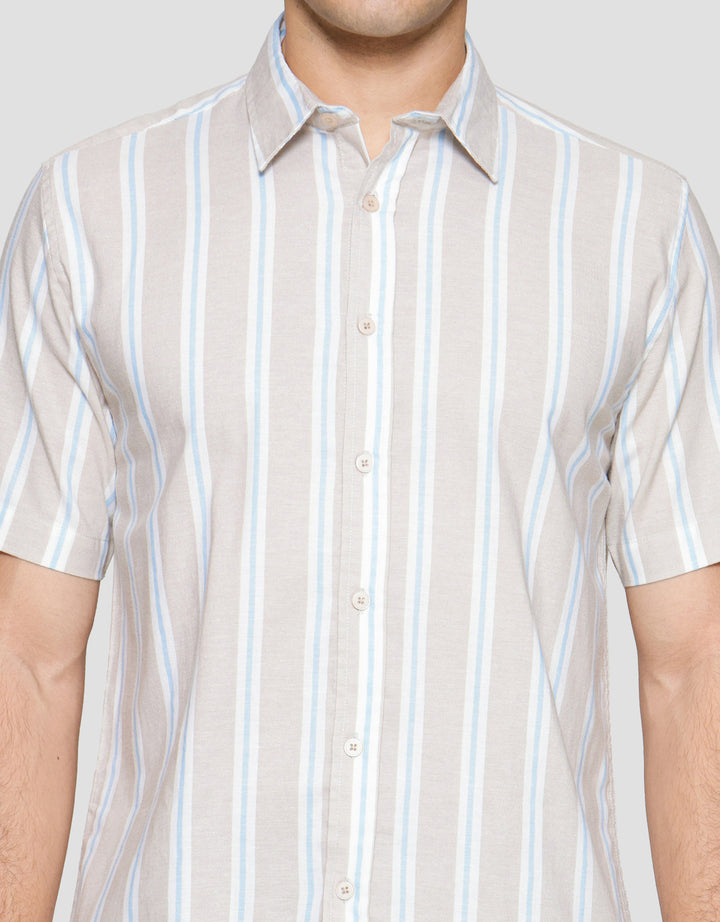 Cole Stripe Mandarin Colar Kemeja Lengan Pendek Pria