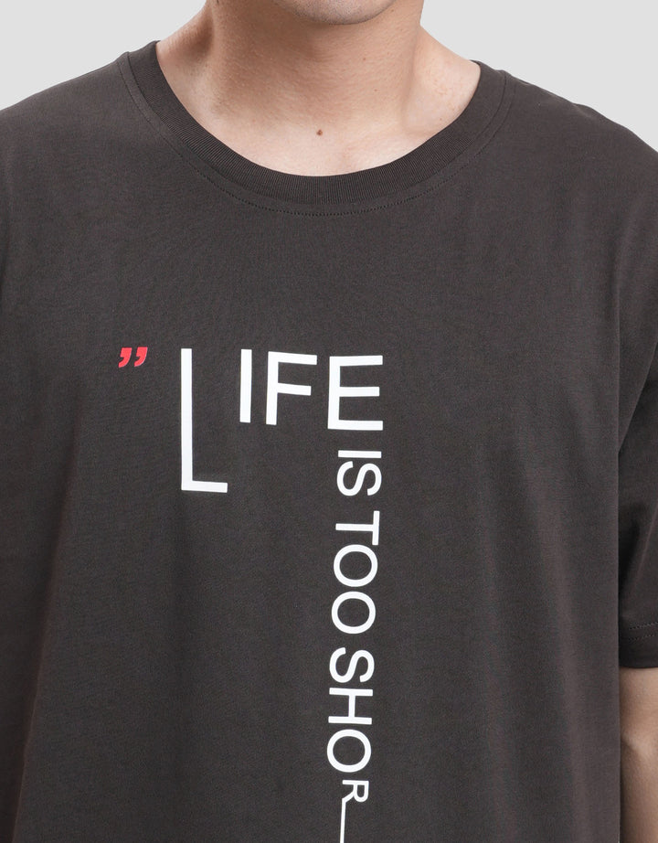 Cardinal Jeans Life Print Kaos Lengan Pendek Pria