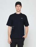 ZES Wording Dennis Fit Kaos Lengan Pendek Pria TSF106