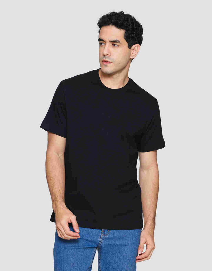 Cole Kaos Basic Plain Pria